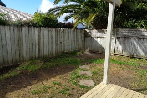 Photo of property in 8/103 Swanson Road, Henderson, Auckland, 0610