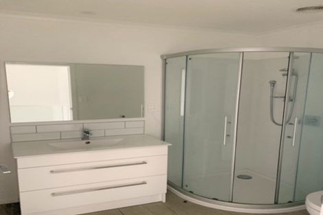 Photo of property in 11/19 Ruakiwi Road, Hamilton Lake, Hamilton, 3204