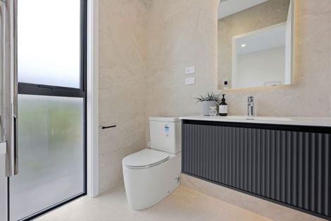 Photo of property in 23b Sorrel Crescent, Bucklands Beach, Auckland, 2012