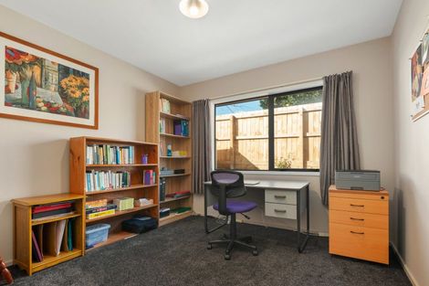Photo of property in 15 Lysaght Place, Welcome Bay, Tauranga, 3112