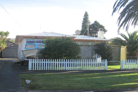 Photo of property in 10 Yvonne Street, Melville, Hamilton, 3206