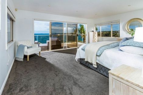 Photo of property in 1/25 Churchill Road, Murrays Bay, Auckland, 0630