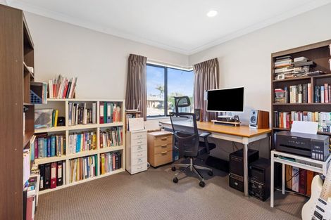 Photo of property in 15 Emmerdale Place, Ohauiti, Tauranga, 3112