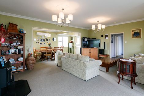 Photo of property in 1a Carthew Street, Feilding, 4702