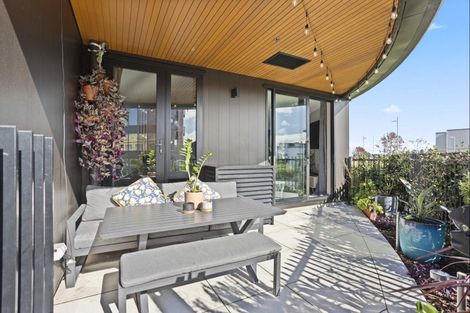 Photo of property in 101/2 Launch Road, Hobsonville, Auckland, 0616