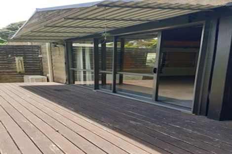 Photo of property in 36 Comins Crescent, Mission Bay, Auckland, 1071