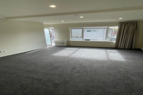Photo of property in 5/25 Newnham Terrace, Upper Riccarton, Christchurch, 8041