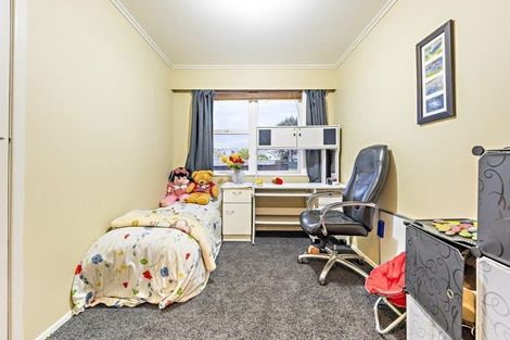 Photo of property in 9 Eastburn Street, Papakura, 2110