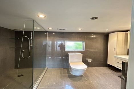 Photo of property in 2/16 Orchard Road, Waiake, Auckland, 0630