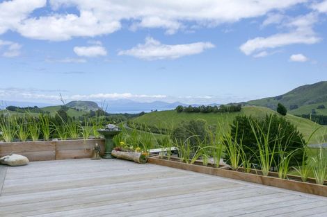 Photo of property in 1040 Mapara Road, Kinloch, Taupo, 3385