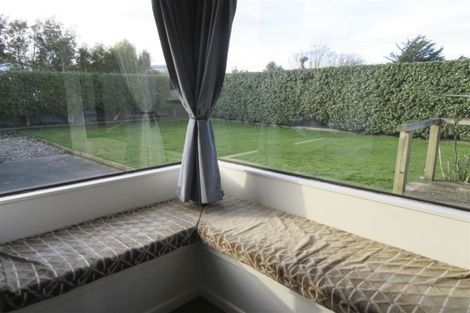 Photo of property in 21 Irving Street, Gore, 9710