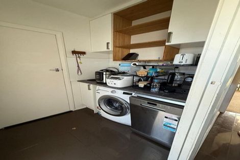 Photo of property in 2/1104 Heretaunga Street East, Parkvale, Hastings, 4122