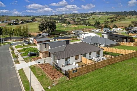 Photo of property in 18 Kia Kaha Drive, Snells Beach, 0920