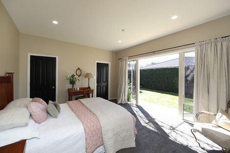 Photo of property in 42 Pukekura Place, Taradale, Napier, 4112