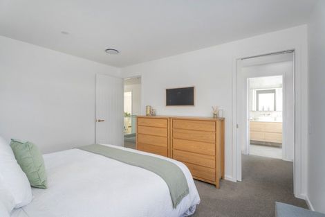 Photo of property in 8 Awatea Drive, Whitianga, 3510