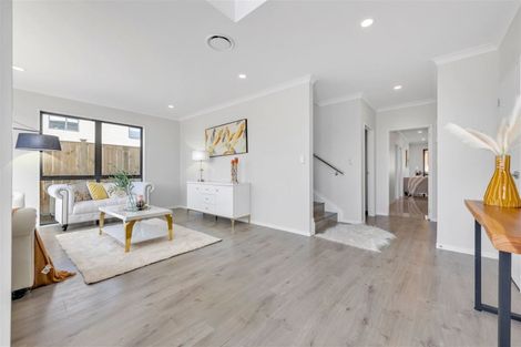 Photo of property in 29 Elevation Street, Flat Bush, Auckland, 2019