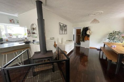 Photo of property in 37 Mowhanau Drive, Kai Iwi, Whanganui, 4574