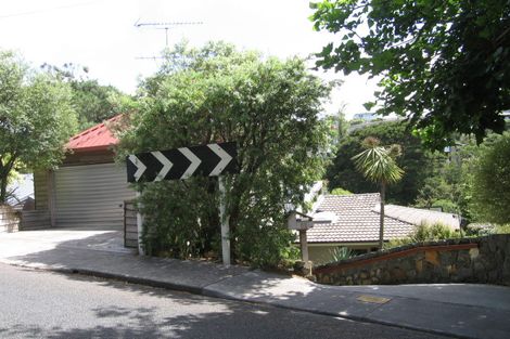 Photo of property in 58 Braemar Road, Castor Bay, Auckland, 0620