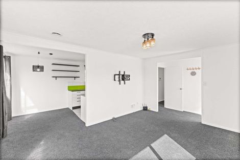 Photo of property in 2/79 Luanda Drive, Ranui, Auckland, 0612