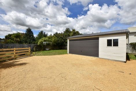 Photo of property in 37 Lincoln Road, Carterton, 5713