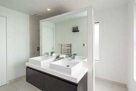 Photo of property in 3 New Creek Mews, Rolleston, 7614