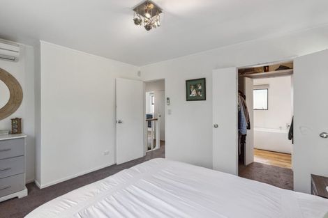 Photo of property in 30a Rata Road, Raumati Beach, Paraparaumu, 5032