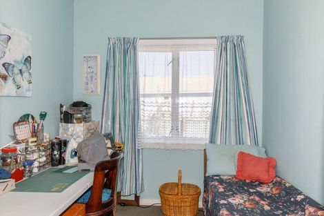 Photo of property in 2 Curtis Street, Hector, 7822