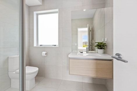 Photo of property in 19 Kuku Avenue, Red Beach, 0932