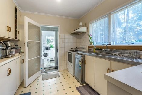 Photo of property in 12 Orsova Place, Lynfield, Auckland, 1042