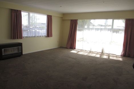 Photo of property in 110 Benmore Avenue, Cloverlea, Palmerston North, 4412
