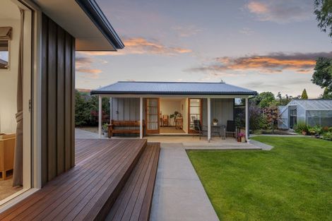 Photo of property in 50 Hudson Street, Bryndwr, Christchurch, 8053