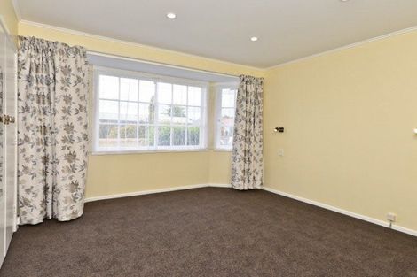 Photo of property in 10 Larnach Street, St Andrews, Hamilton, 3200