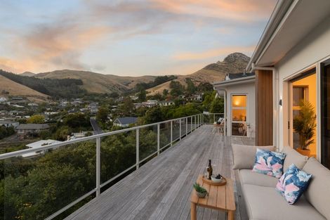 Photo of property in 8 Cass Bay Place, Cass Bay, Lyttelton, 8082