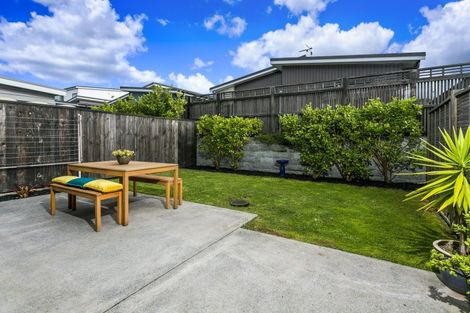 Photo of property in 26 Spotted Dove Road, Hobsonville, Auckland, 0616