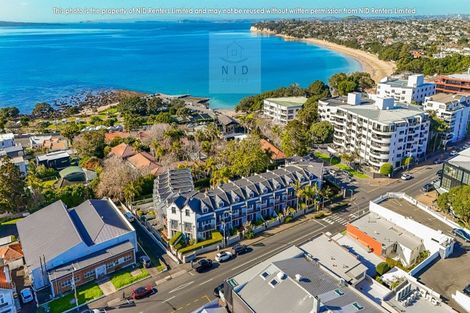 Photo of property in 1/177 Hurstmere Road, Takapuna, Auckland, 0622