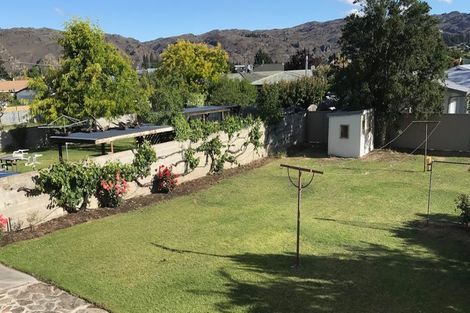 Photo of property in 64 Royal Terrace, Alexandra, 9320