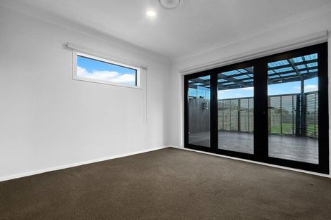 Photo of property in 19 Gardener Street, Levin, 5510