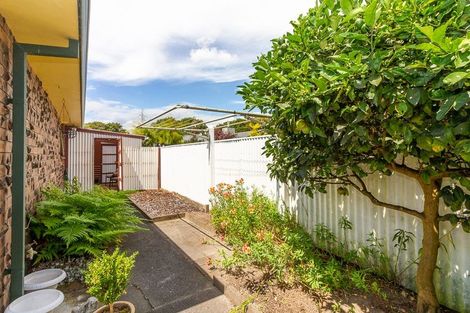 Photo of property in 15 Aintree Crescent, Awapuni, Palmerston North, 4412