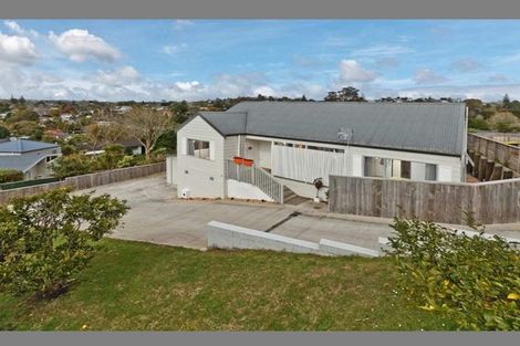 Photo of property in 20 Orton Street, Glenfield, Auckland, 0627