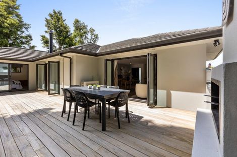 Photo of property in 7c Puka Place, Inglewood, 4330