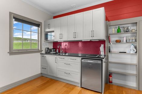 Photo of property in 100 Marohemo Road, Maungaturoto, 0583