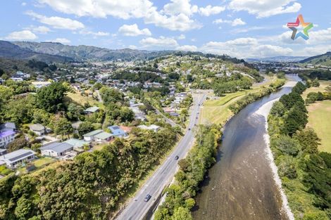 Photo of property in 11 Manor Drive, Stokes Valley, Lower Hutt, 5019