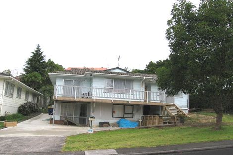 Photo of property in 42 Regency Place, Sunnynook, Auckland, 0632