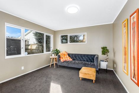 Photo of property in 5 Saint Columbans Grove, Boulcott, Lower Hutt, 5010
