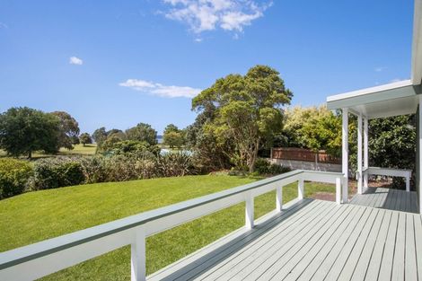 Photo of property in 59 Links View Drive, Omokoroa, 3114