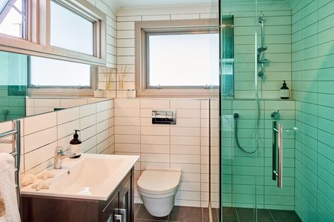 Photo of property in 215 Manly Street, Paraparaumu Beach, Paraparaumu, 5032