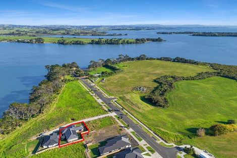 Photo of property in 14b Mclarin Road, Glenbrook, Waiuku, 2681