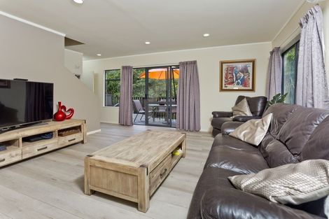 Photo of property in 79h Rangatira Road, Beach Haven, Auckland, 0626