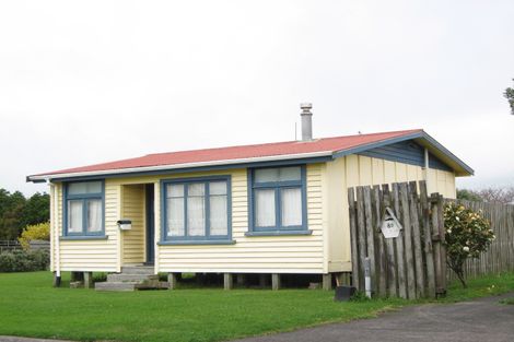 Photo of property in 83 Hume Street, Waitara, 4320