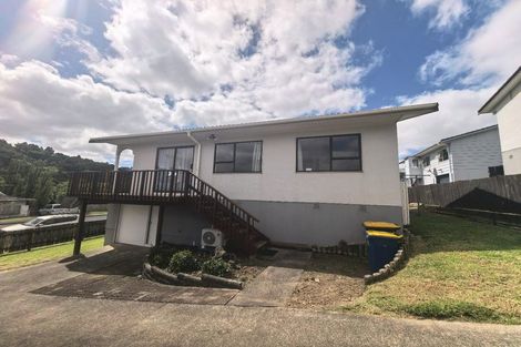 Photo of property in 1/125 Lynn Road, Bayview, Auckland, 0629